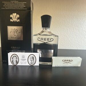 Creed Aventus Men's Fragrance - Black and Silver Design